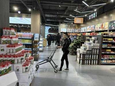 免稅店開到居民區(qū)！濟南綜保區(qū)跨境商品展示體驗中心啟動，開啟購物新體驗
